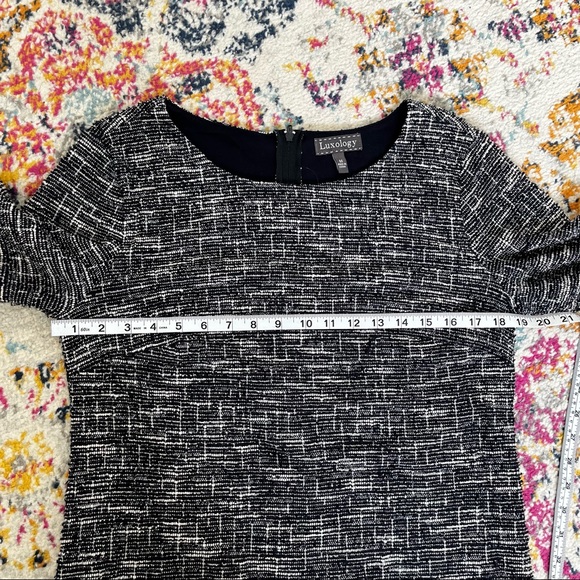 SHIFT DRESS - Picture 4 of 4